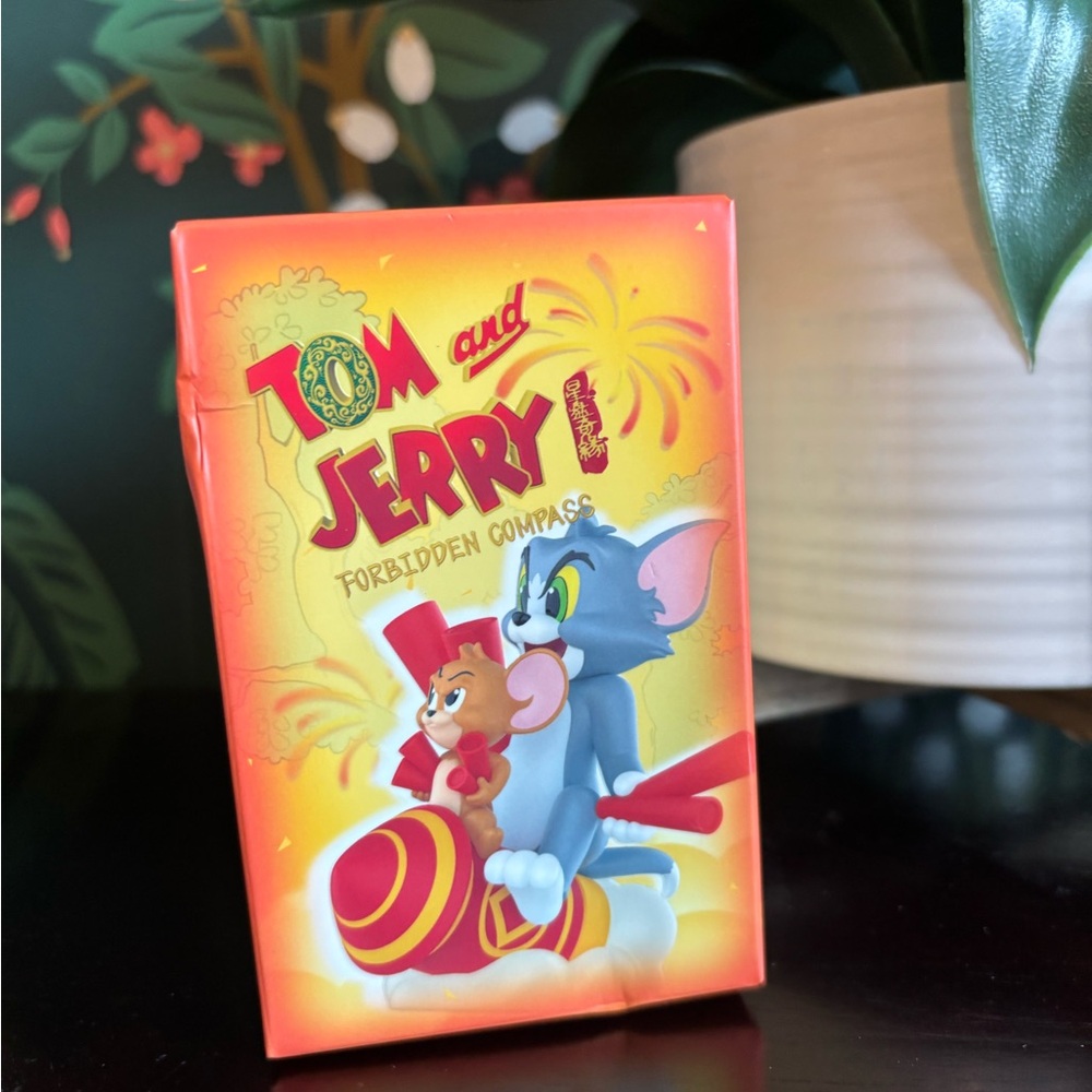 Tom and Jerry Forbidden Compass Toy - Orange